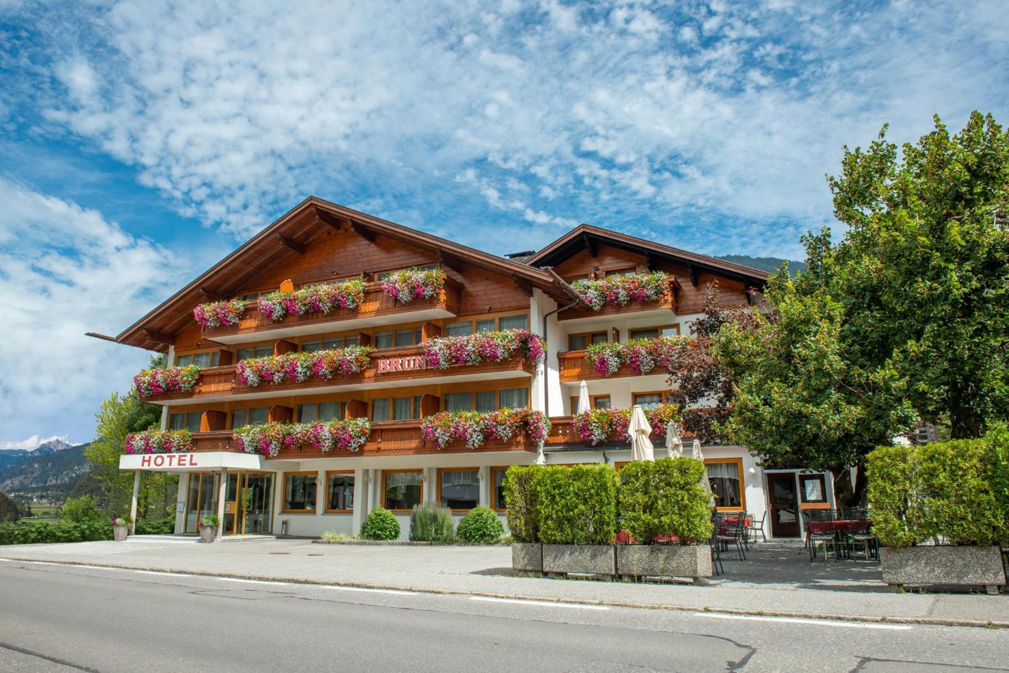 Hotel Brunella Vandans Luaran gambar